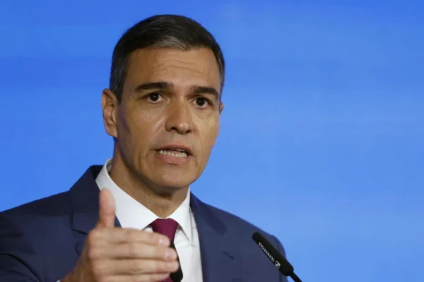 Exigencia de disculpas aumenta la tensión entre Argentina y España