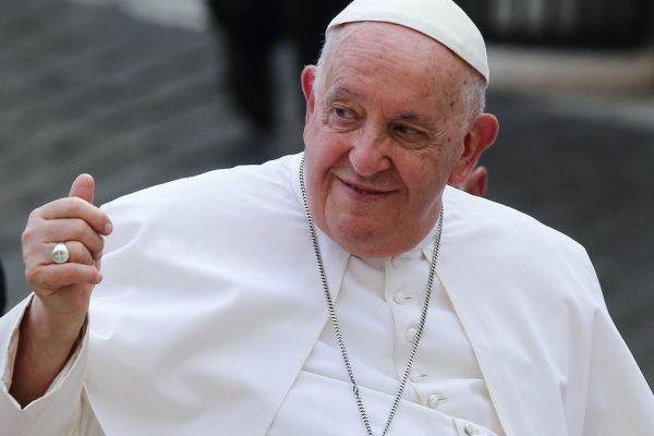 El Papa Francisco aconseja rezar los Salmos diariamente
