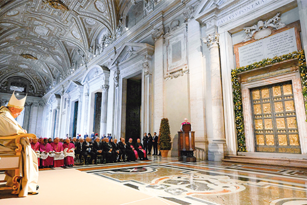 Tres caminos para una Iglesia viva: misericordia, comunión y esperanza