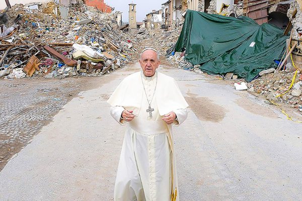 La caridad del Papa ante el sufrimiento de los pueblos